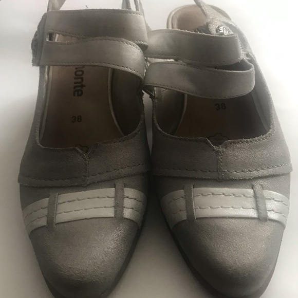 Remonte beautiful low heel leather shoes size 38 or 9 comfortable all day - Picture 2 of 6